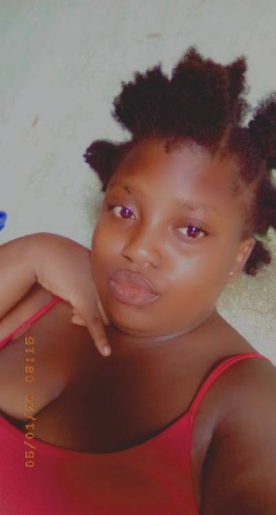 Bernice 24 years Cotonou  Bénin