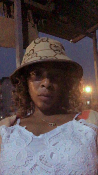 Nancy 29 ans Yaoundé Cameroun