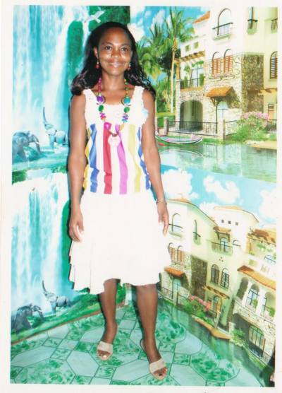 Julienne 37 years Yaoundé Cameroon