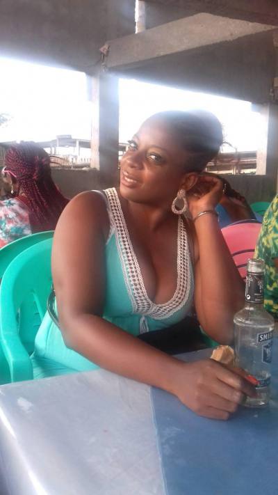 Geraldine 40 ans Yaoundé Cameroun
