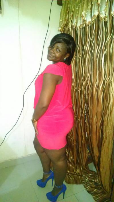 Doris 37 Jahre Douala Kamerun