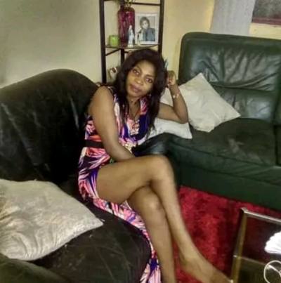 Alina 24 ans Yaoundé 4 Cameroun