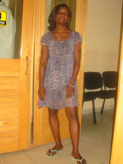 Precious 39 ans Douala Cameroun