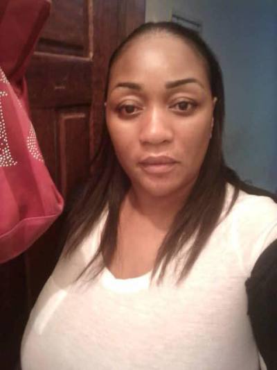 Fanny 42 ans Yaoundé Cameroun