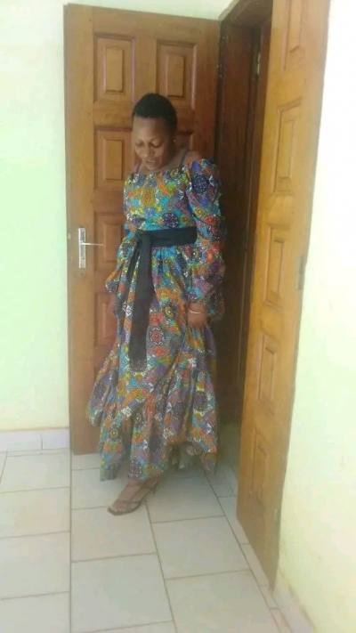 Christine 49 Jahre Yaounde Cameroun