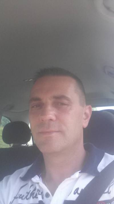 Laurent 54 ans Niort France