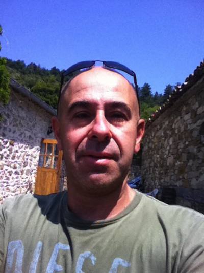 Thierry 56 ans Pontault France