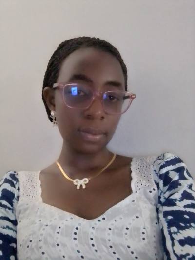 Andree 34 ans Littoral Cameroun