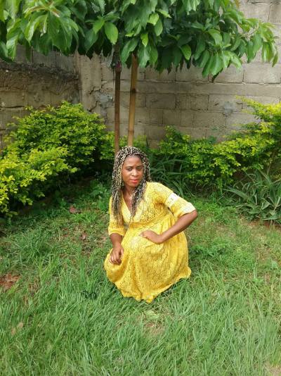 Bernice 31 years Yaoundé Cameroon