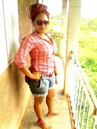 Marie ange 37 ans Yaoundé Cameroun