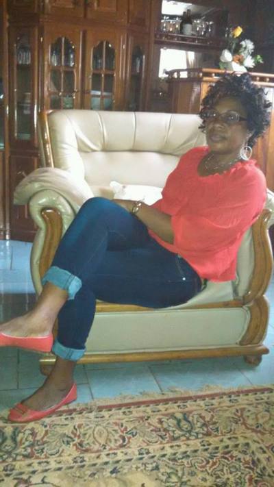 Pauline 58 Jahre Yaounde Kamerun