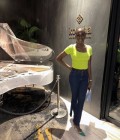 Manuela 26 Jahre Douala Kamerun