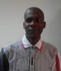 Franz 48 Jahre Douala Kamerun