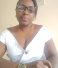 Sandrine 40 Jahre Yaounde Kamerun