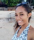 Vanessa 20 ans Nosy Bé Helle Ville  Madagascar
