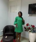 Eva 53 ans Yaoundé Cameroun