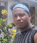Jim 38 Jahre Baie-mahault Guadeloupe