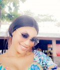 Sandra 26 ans Douala 4ème  Cameroun