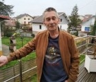 Richard 72 ans Lons Le Saunier France