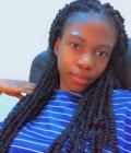 Rosalie 25 ans Yaoundé  Cameroun