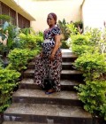 Rosalie 44 Jahre Yaounde Kamerun