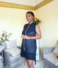 Astrid 37 Jahre Relation Sérieuse  Kamerun