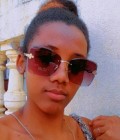 Monica 31 Jahre Antananarivo Madagaskar