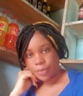 Elise 26 ans Douala Cameroun