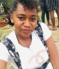 Annicka 27 ans Sambava Madagascar