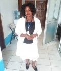 Aline 39 Jahre Douala Kamerun