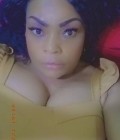 Lucie 34 Jahre Yaounde Kamerun