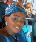 Carole 39 Jahre Yaoundé Kamerun