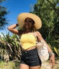 Vania 23 ans Toamasina Madagascar