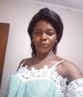 Christelle 32 Jahre Yaounde Kamerun