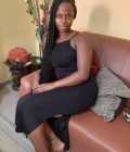 Carine 33 ans Yaounde 5 Cameroun