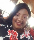 Suzane 30 Jahre Yaounde Kamerun