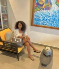 Vanelle 24 ans Douala Cameroun