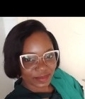 Agnes 30 Jahre Libreville Gabun