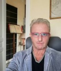 Roland 59 ans Nevers France