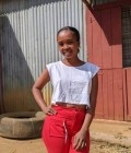 Juana 24 Jahre Diego Madagaskar