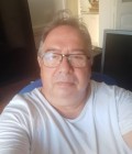 Alain 63 years Issy Les Moulineaux France