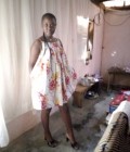 Manuelle 19 ans Yaoundé  Cameroun