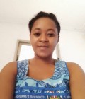 Rosine 32 ans Yaoundé 4 Cameroun