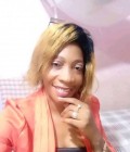 Nina 40 Jahre Yaoundé Kamerun