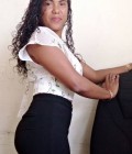 Anna 32 Jahre Antananarivo Madagaskar