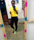 Rosyta 33 ans Douala Cameroun