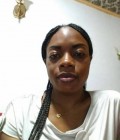Carine 34 ans Yaounde Cameroun