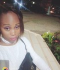 Adeline 28 ans Bulu Cameroun