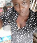 Marlyse 34 Jahre Yaoundé Kamerun