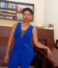 Julienne 41 Jahre Yaounde  Kamerun